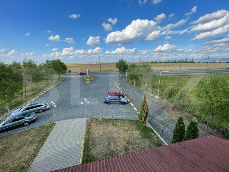 Afacere la cheie! Pensiune cu restaurant la DN7, 22 camere, teren 10000 mp!