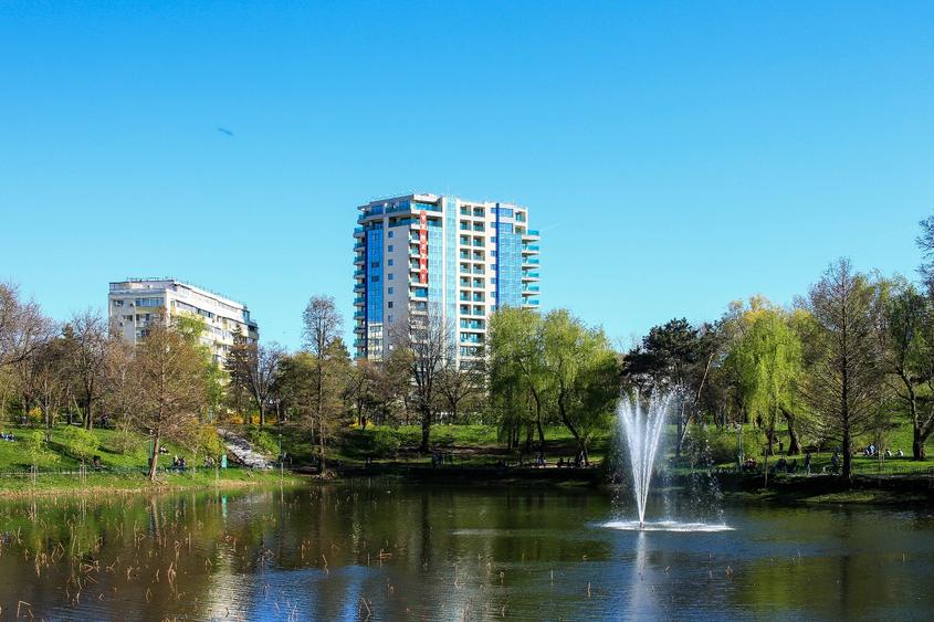 2 camere de inchiriat- Circului Park Tower-parcare subterana-boxa-parc