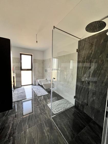 Casa individuala, 230 mp, teren 700 mp, zona La Soare - 15