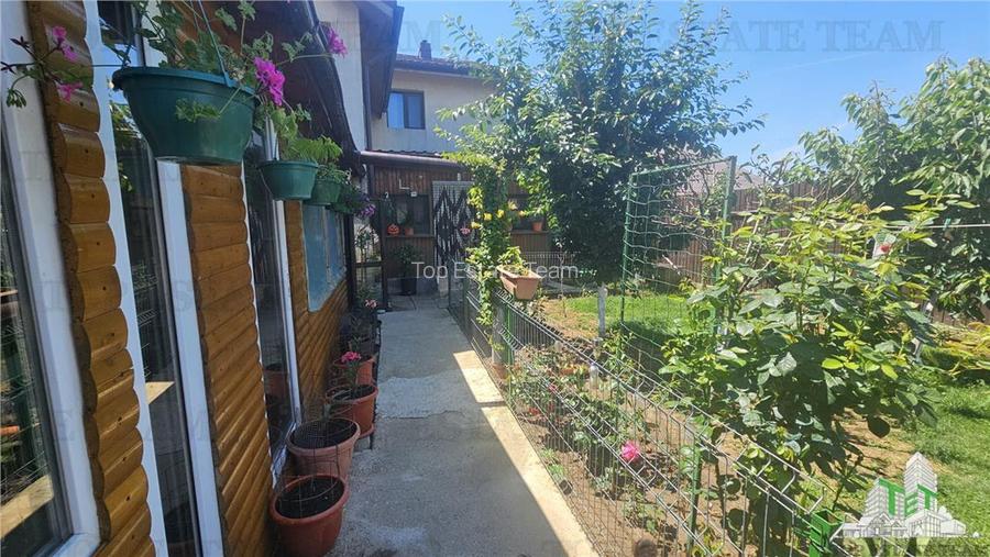 Casa 3 camere+garaj teren 370 metri in centru Ciorogarla - 3