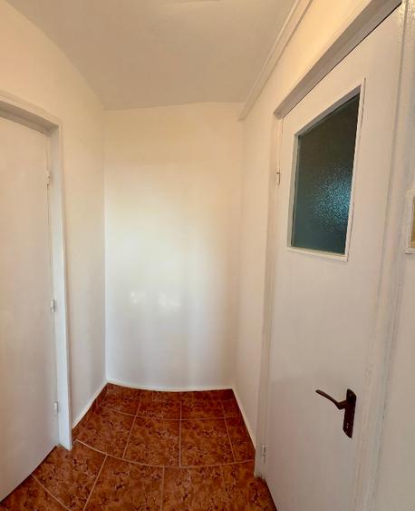 Apartament 2 camere de vânzare
