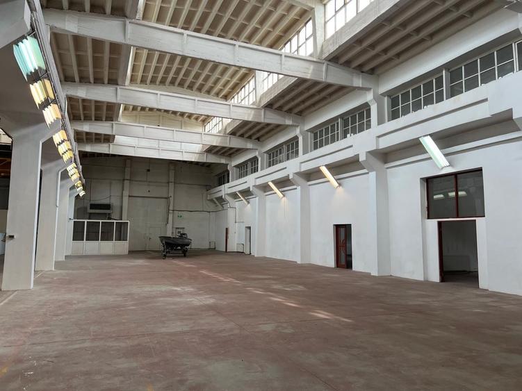 Spatiu 2500 mp depozitare si productie Otopeni - Soseaua de centrua - DN 1