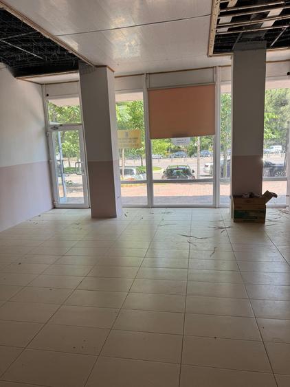 Spatiu Comercial de inchiriat Sos. Mihai Bravu nr 296(Baba Novac)Pret Negociabil