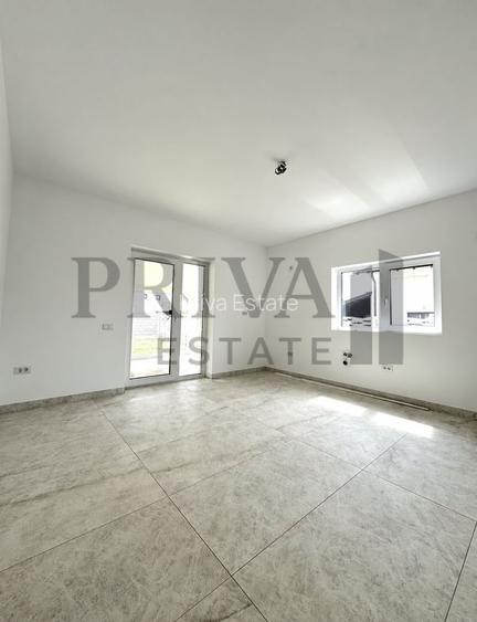 Casa individuală 4 camere, 2 bai, bucătărie închisă, 132 mp, Giarmata