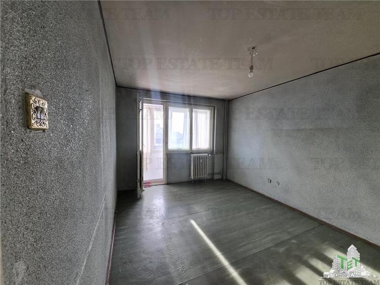 Apartament cu 3 camere in Cartierul Drumul Taberei, sector 6, langa metrou Valea