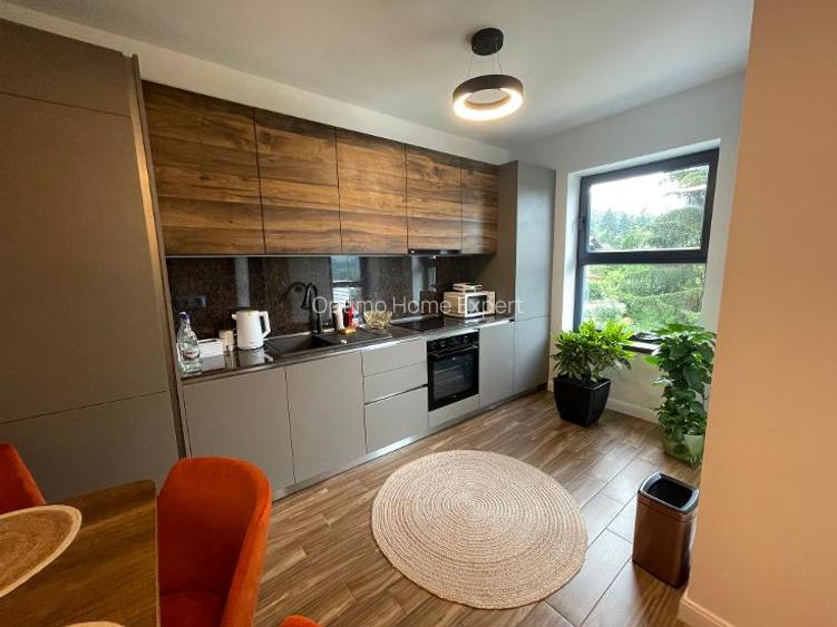 Apartament superb, la 300m de Peles, complex Chatel, 2025, 71mp, la cheie - 40