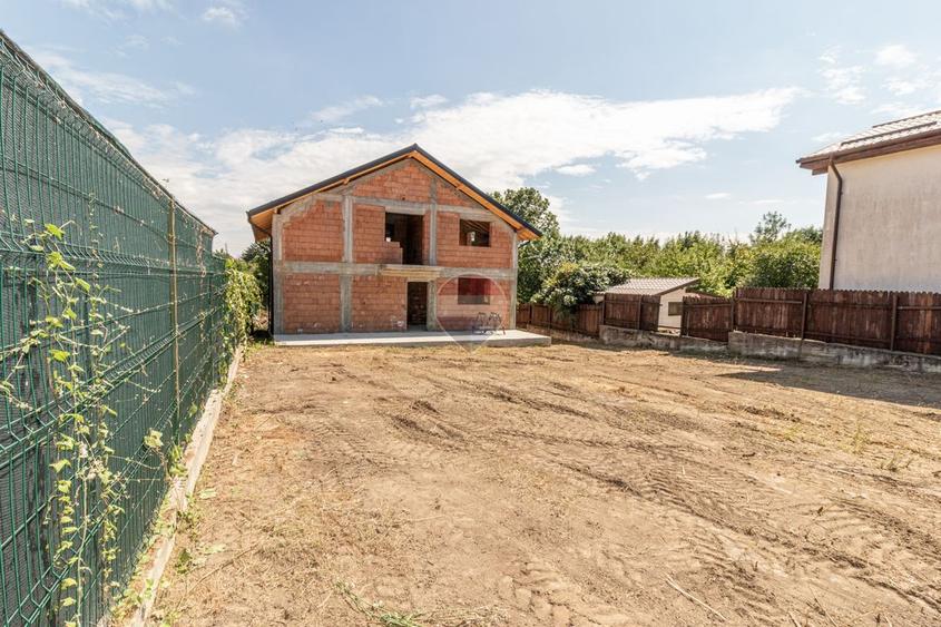 Casa noua de vanzare, Balotesti, aproape de lac, teren 1000mp