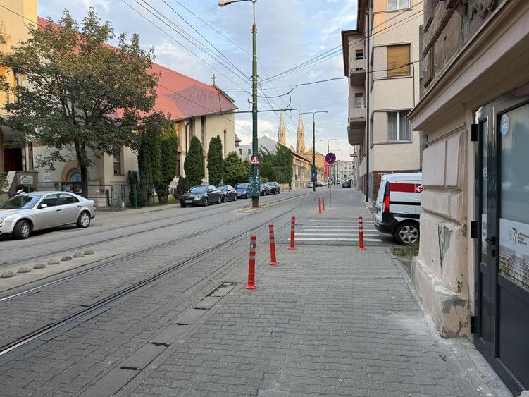Ap cu 2 camere, 72mp, complet renovat, demisol inalt, zona Bălcescu!