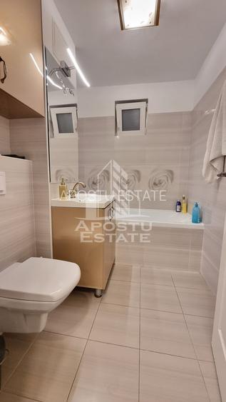 Apartament cu 3 camere de vanzare, decomandat , Zona Mircea cel Bătrân - 6