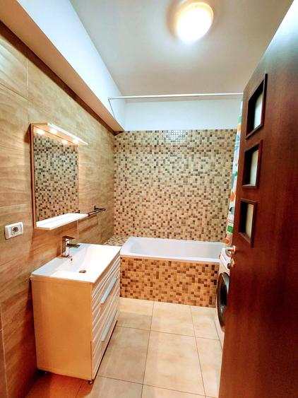 Vanzare 2 camere bloc nou Decebal