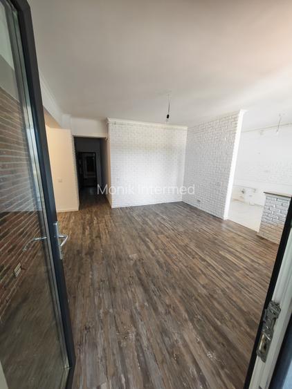 Exclusivitate - Tomis Plus - 3 camere cu terasa 31,8 mp si 2 locuri parcare - 7