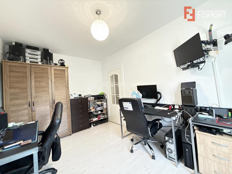 Casa cu 5 camere, 219 mp utili si 588 mp teren, de vanzare in Sanmihaiu Roman - 39