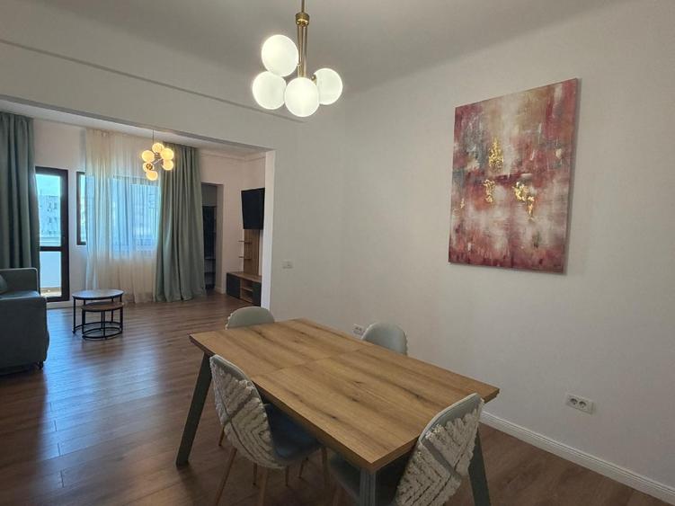 Apartament 2-3 camere de inchiriat