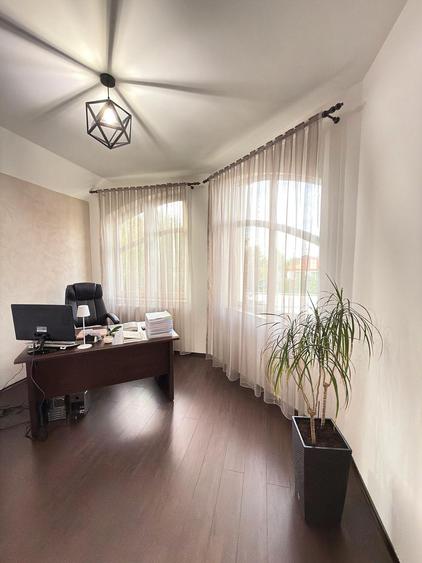 Vila lux de vanzare, cartier BEVERLY HILLS, Sanmartin, Bihor