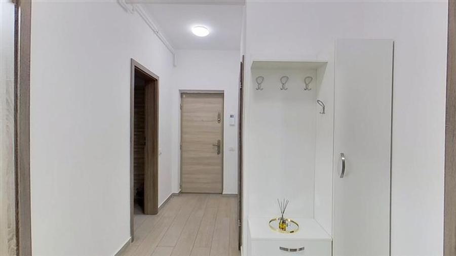 Imobil 2 camere decomandat, 58 mp, Urban Phenta, zona coresi, terasa 20 mp
