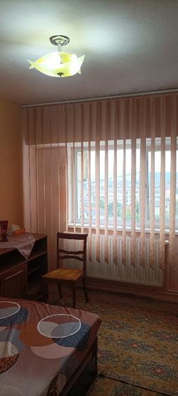 Inchiriere o camera in apartament zona Ciuperca ( 1 Mai )