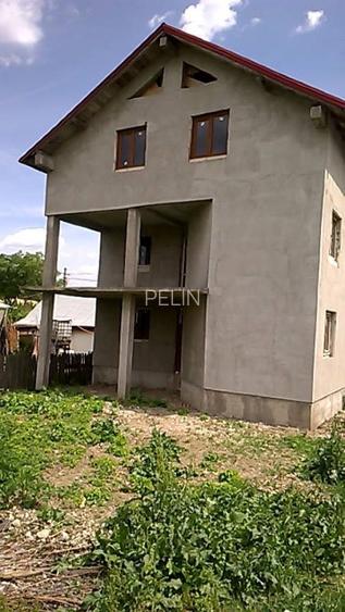 Casa de vanzare Petresti