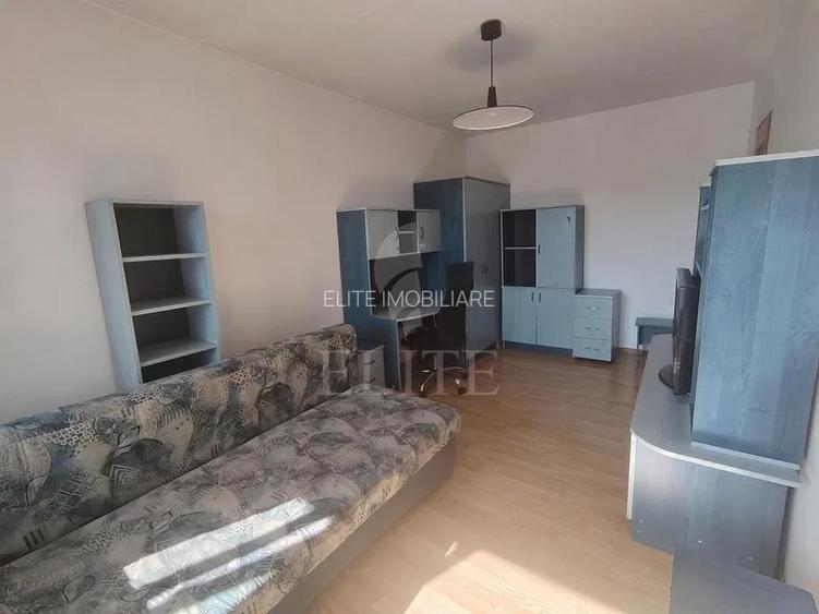 Garsoniera în zona STRAZII FABRICII DE ZAHAR