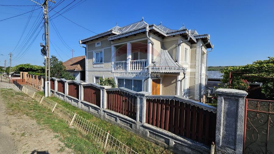 Casă / Vilă cu 5 camere în Baia-Bogata, Suceava - 39