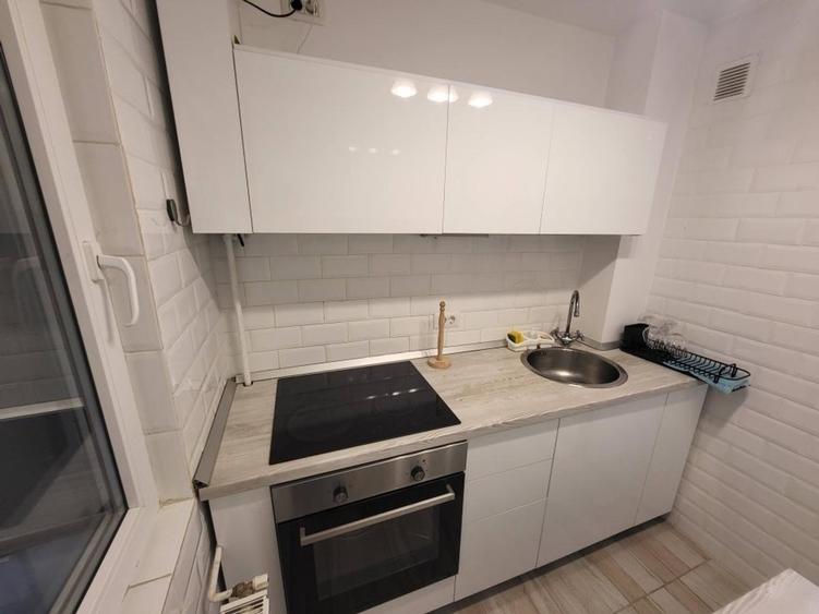 Inchiriere apartament 2 camere zona Piata Victoriei UltraCentral