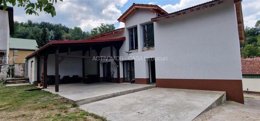 Valiug Casa Pensiune Noua cu Teren 878 Mp Comision ZERO Cumparator