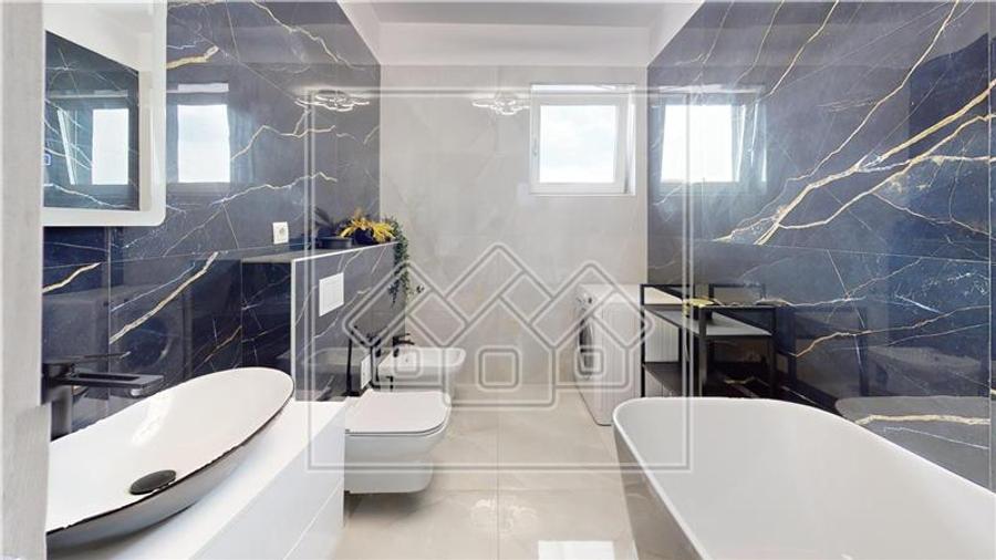 Penthouse superb cu 3 camere, 100 mp utili, terasa panoramica 110 mp