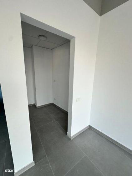 Dacia, spatiu comercial, suprafata 243 mp