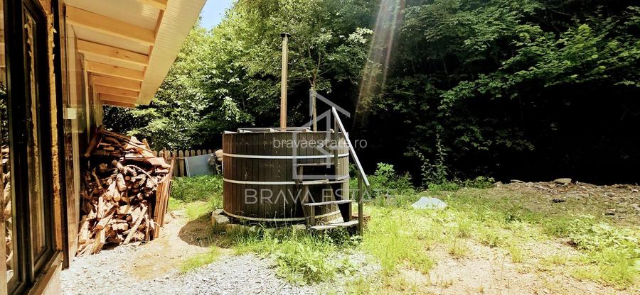 Cabană din lemn rotund, 210mp, ciubăr, jacuzzi, foișor, localitatea Băișoara - 13