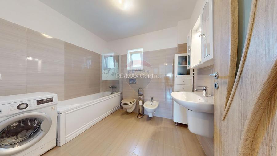 Apartament cu 2 camere de vânzare Sânpetru, cu loc de parcare - 11