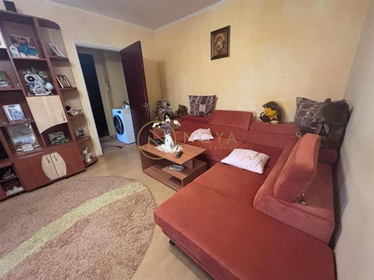 Apartament cu 4 camere de vanzare Crangasi | Metrou Parc Crangasi