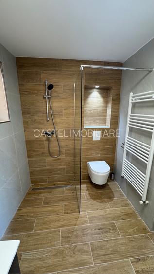 De inchiriat Imobil având 9 camere ,suprafață de 285 mp. Cantemir langa Metrou - 23