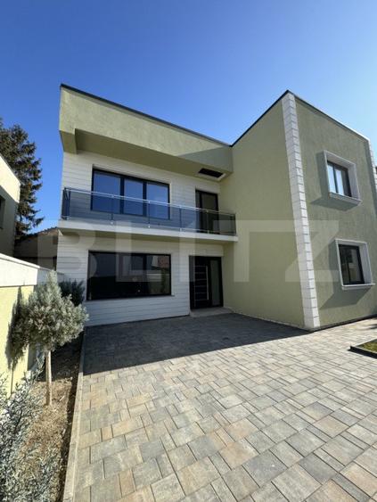 Casa nouă la cheie P+E, Piața Chiriac, 188 mp construiti, 250 mp teren