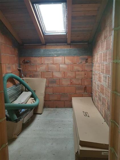 Vila P+M 2023, LA ROSU, ZONA Cazasu