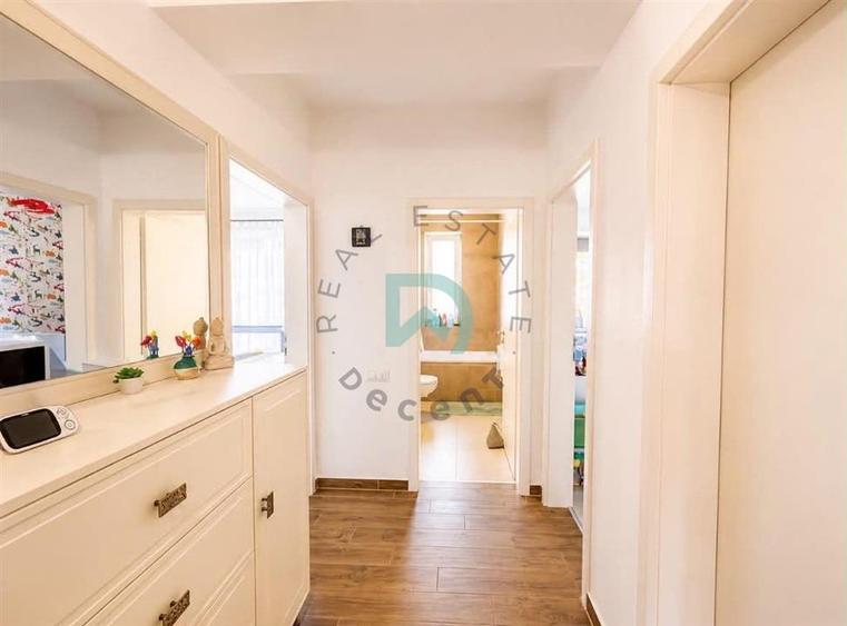 Apartament 3 camere, mobilat, utilat, parcare, Tractorul, Brasov