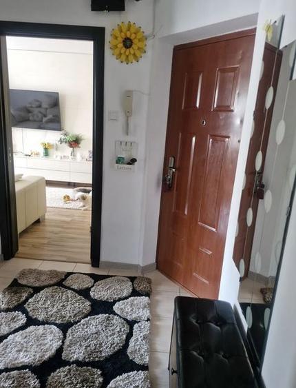 Apartament 3 Camere,Trapezului,bl.reabilitat,Amenajat,mobilat,Liber