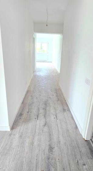 INTABULAT Apartament 3 camere decomandat, 2 bai + parcare subterana NOU