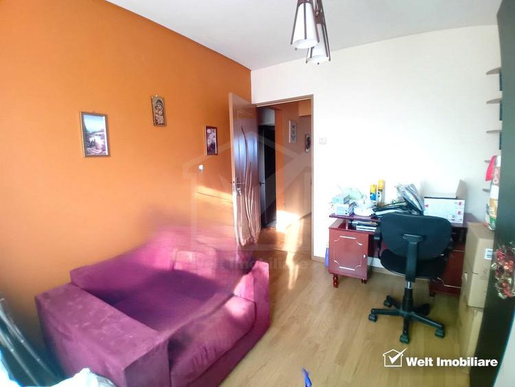 Apartament 3 camere, cartier Intre Lacuri, 2 balcoane, etaj intermediar, parcare