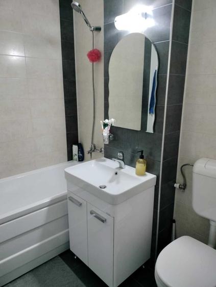 Apartament 3 camere zona Sucevei /Carrefour , etaj intermediar