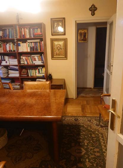 Apartament VictorieI Dinicu Golescu ,Colegiul National de muzica George Enescu .