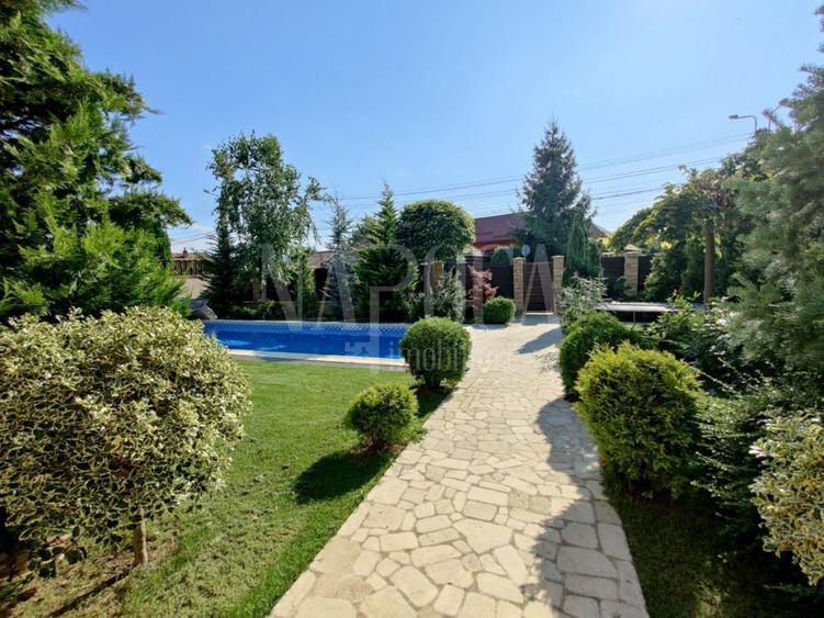 Casa 7 camere de vanzare in Someseni, Cluj Napoca