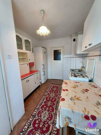 Apartament 3 camere cu balcon inchis etaj 1 - Ciresica Hipodrom 1V