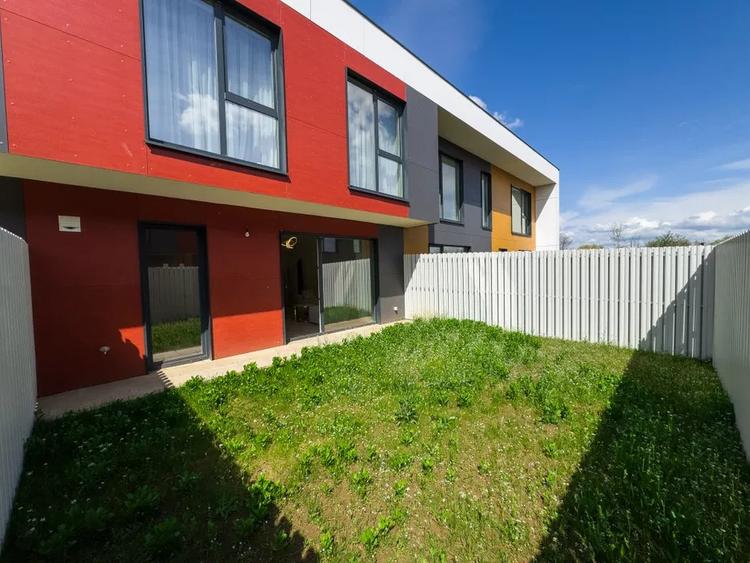 3 camere Vila | Pipera - The Village | Curte 45 mp + Loc de parcare