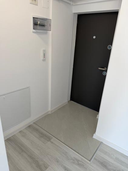 Inchiriez Ap 2 cam - Mobilat si Utilat - Loc parcare - Lift - Prima inchiriere