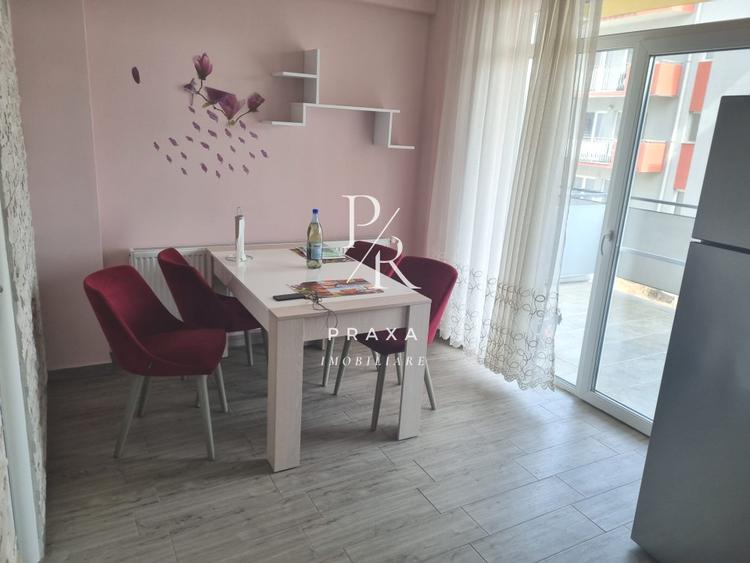 Apartament de 3 camere, 55 mp, terasa de 25, parcare, zona Vivo!