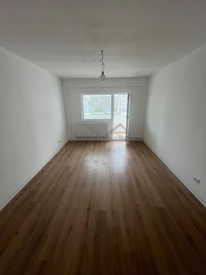 Apartament 2 camere decomandat Zimbru