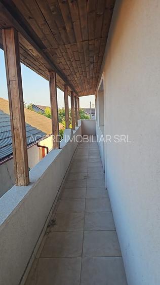 Casa Valu lui Traian partea dreapta - 22