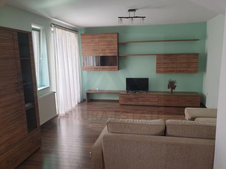 Apartament 2 camere decomandat 67 mp utili balcon etaj 2 zona Turnisor