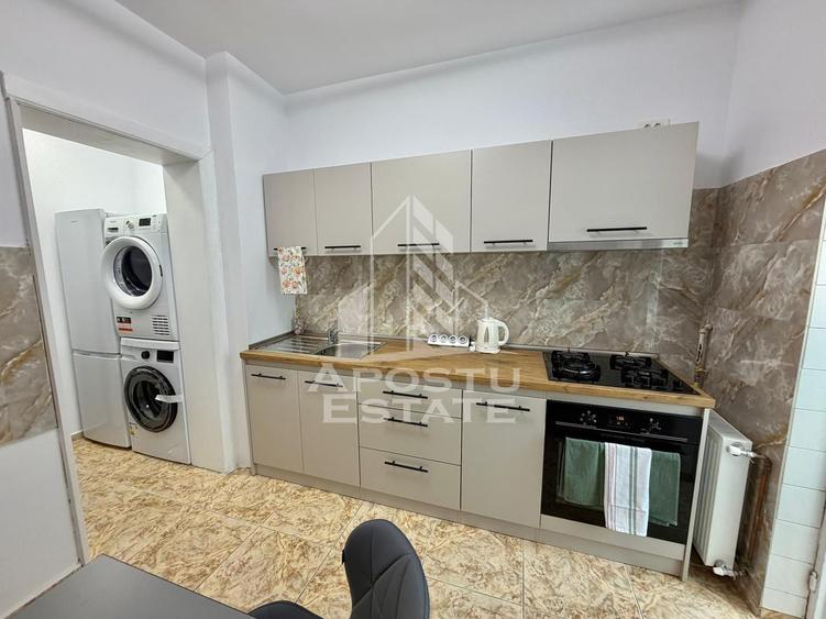 Apartament 3 camere, de inchiriat, decomandat,Take Ionescu, Timisoara