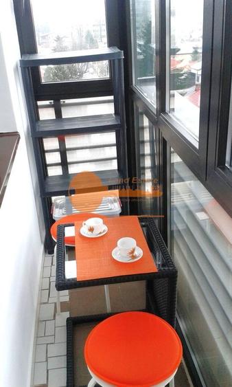 Garsonieră decomandată Gorjului – 10 min centrală proprie