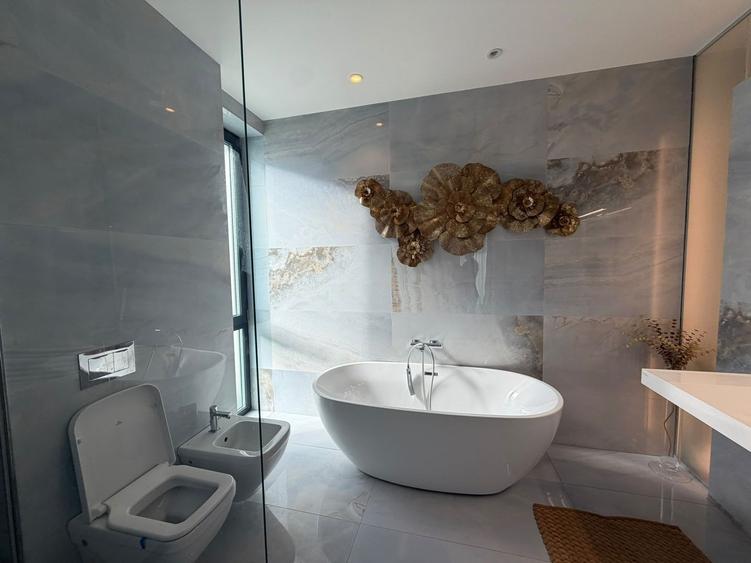 5-Room Villa - Iancu Nicolae - Private Pool